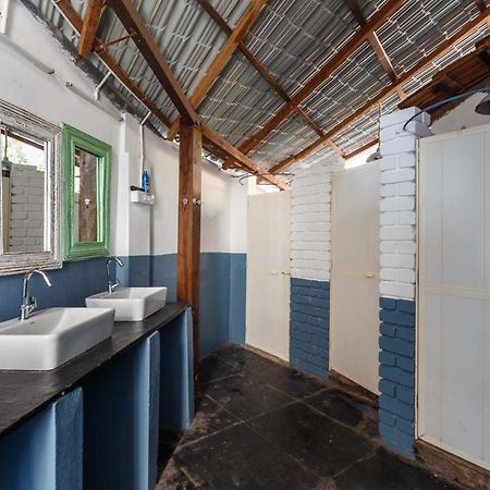 Woke Arpora Albergue Exterior foto