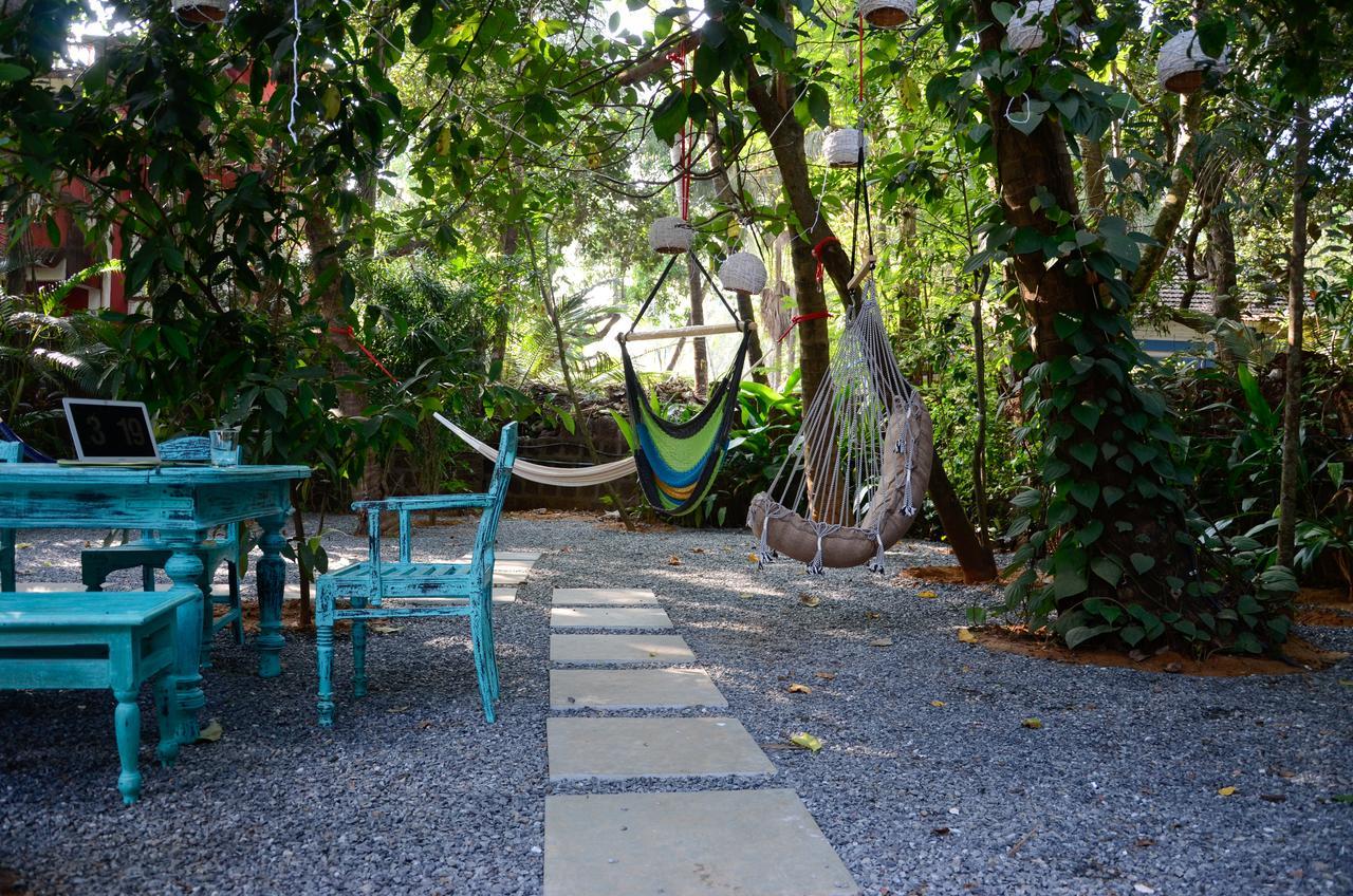 Woke Arpora Albergue Exterior foto