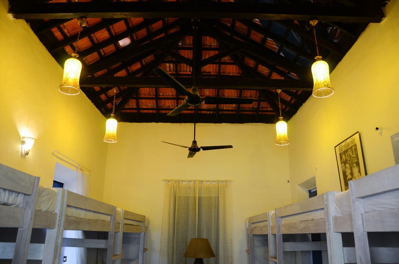 Woke Arpora Albergue Exterior foto